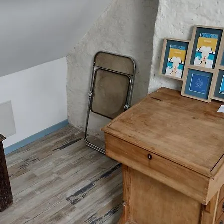 Espace Privatif Avec Chambre, Salle De Bains, Toilettes Alloggio in famiglia *